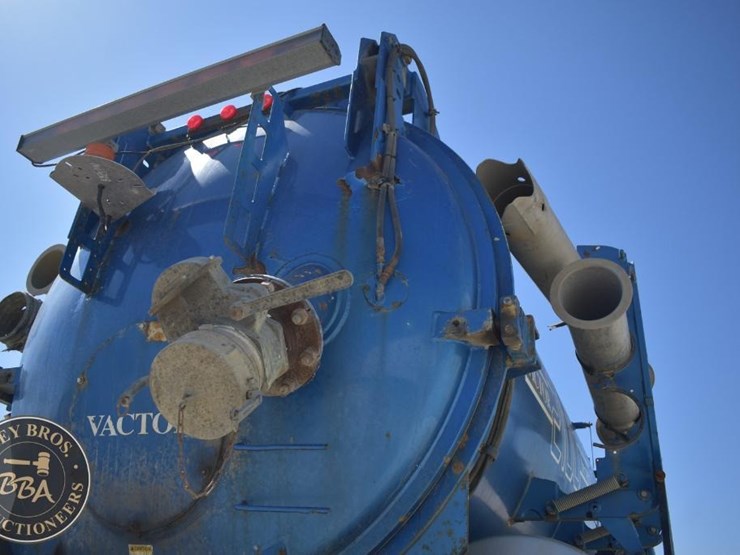 1996-ford-lnt8000-image-35