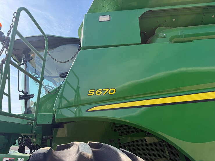 2014-john-deere-s670-image-20