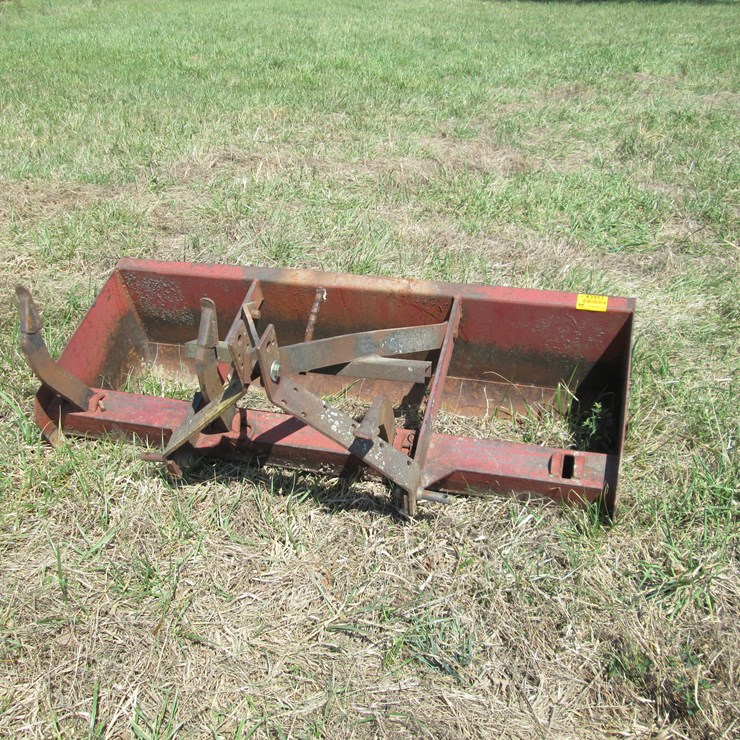 #43953 • 5’ Box Blade w/Ripper