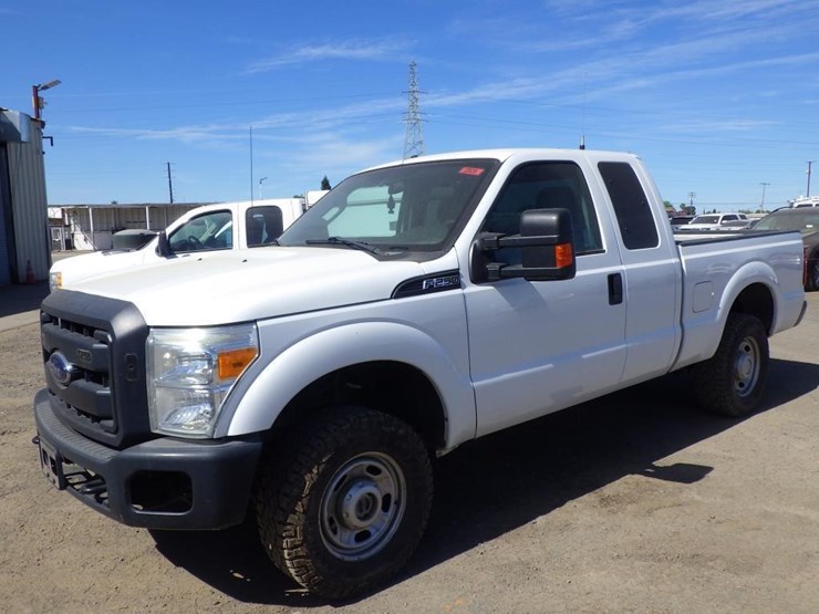 2015-ford-f250-image-1