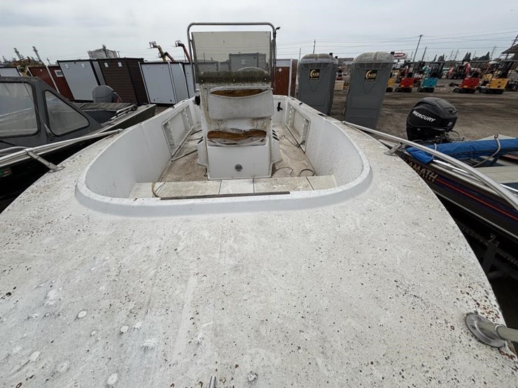 1990-unknown-trailer-image-6