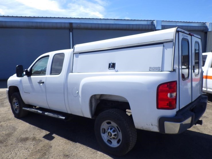 2013-chevrolet-2500hd-image-4