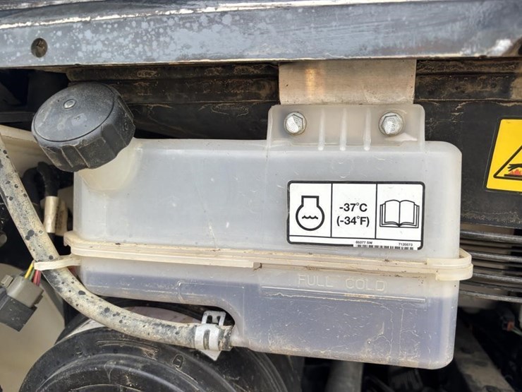 2022-bobcat-t66-image-43