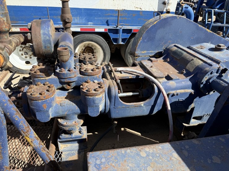 caterpillar-3208-image-14