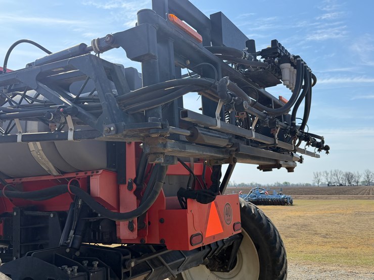 2011-apache-as1020-image-5