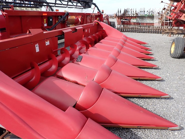 2010-case-ih-3408-image-2