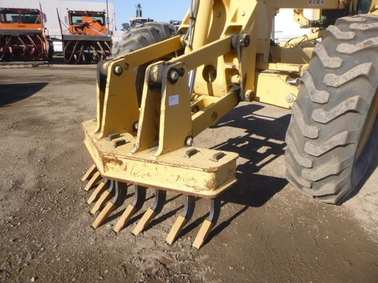 1996-deere-670b-image-9