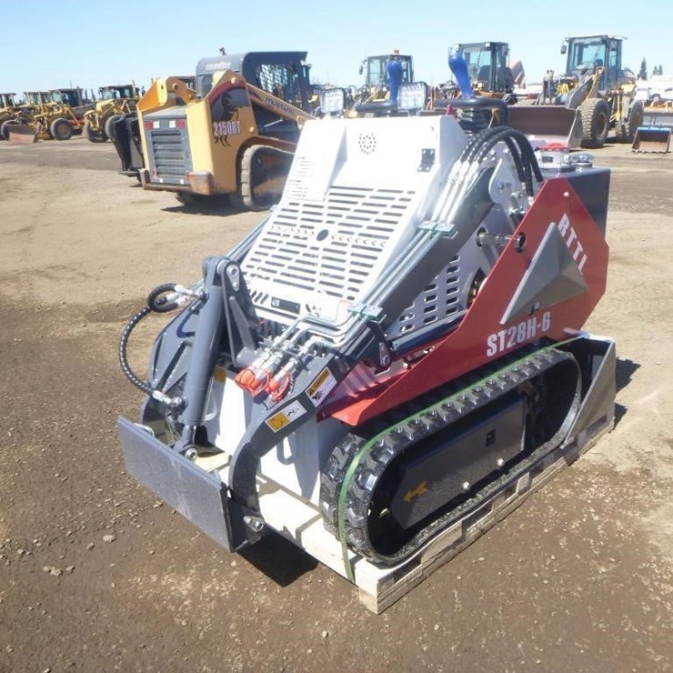 Battler ST28H-6 Skid Steer Track Loader