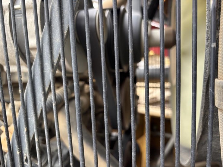 2018-deere-210lep-image-51