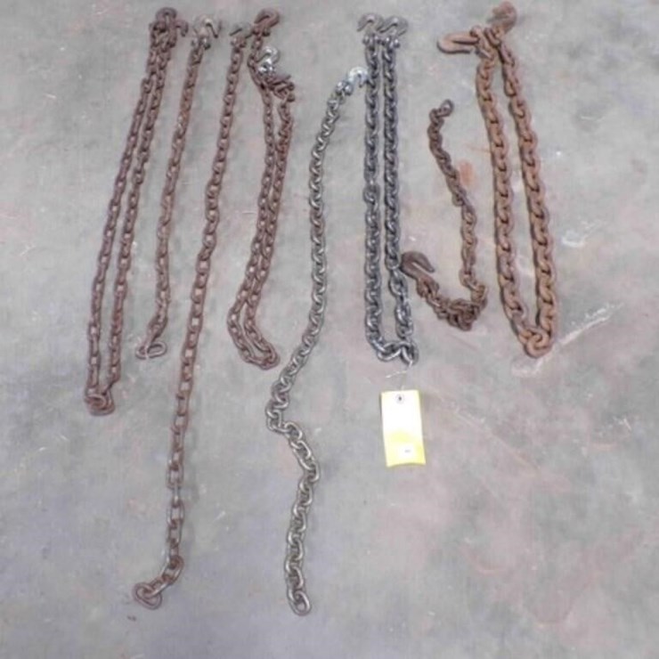 group of small chain