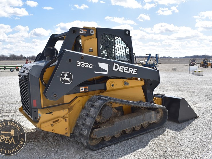 2020-deere-333g-image-20