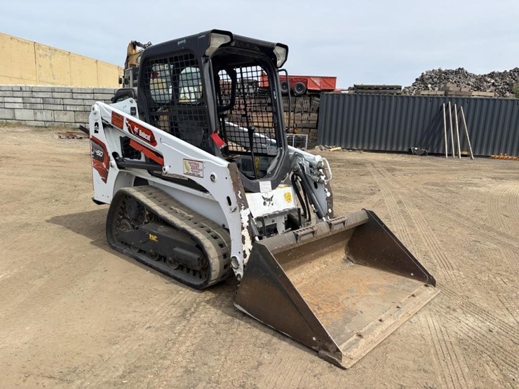 2021-bobcat-t450-image-2