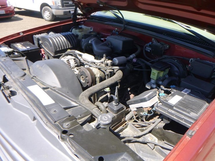 1998-chevrolet-2500-image-9