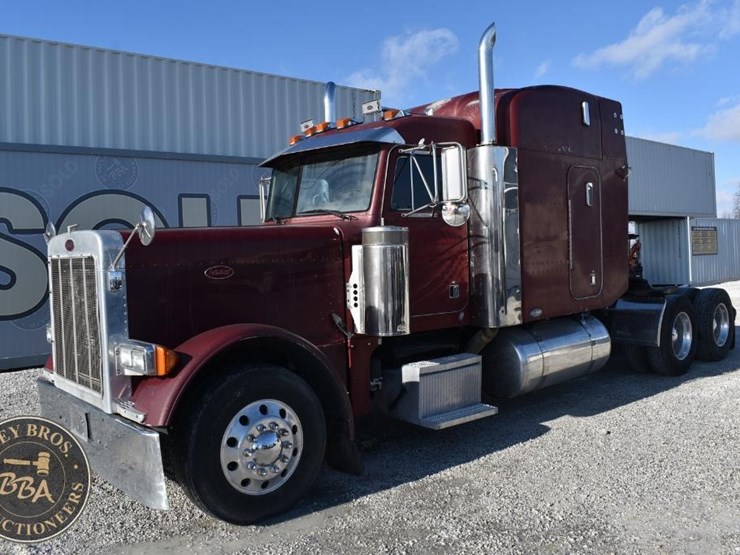 2004-peterbilt-379-image-4