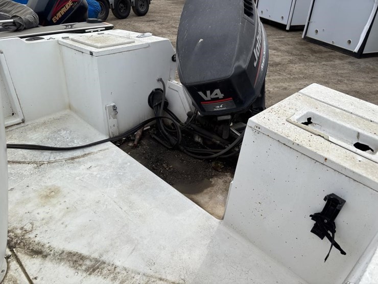 1990-unknown-trailer-image-18