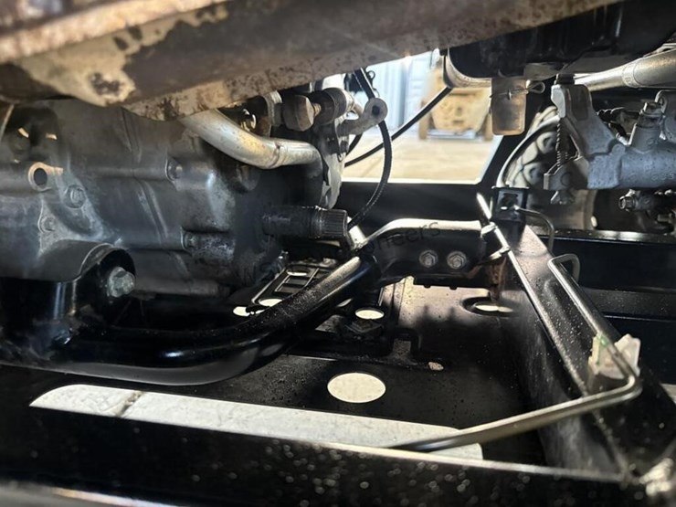 2018-honda-pipneer-sxs-image-10