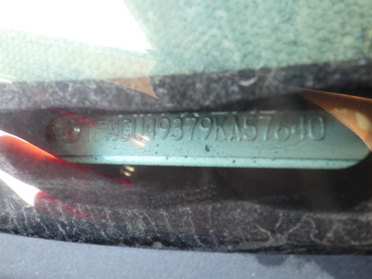 2009-ford-escape-image-15