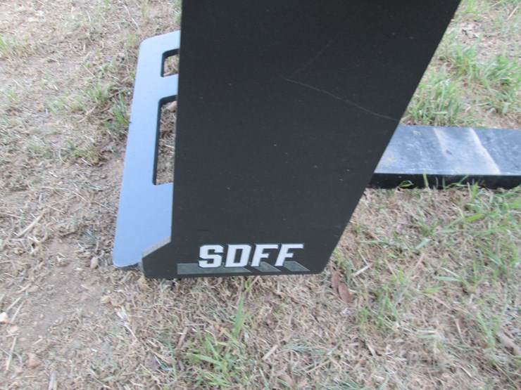 #37336-•-4'-skid-steer-forks-image-5