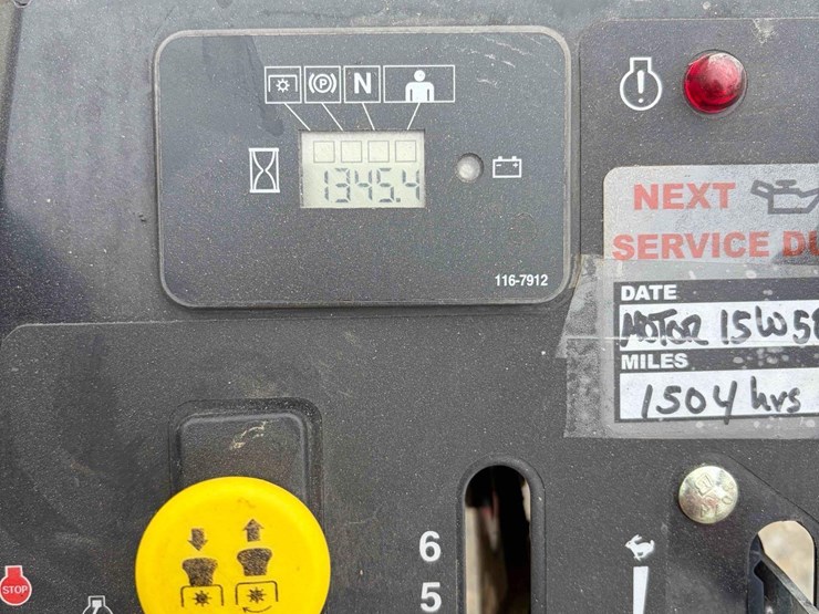 2021-exmark-turf-tracer-image-7