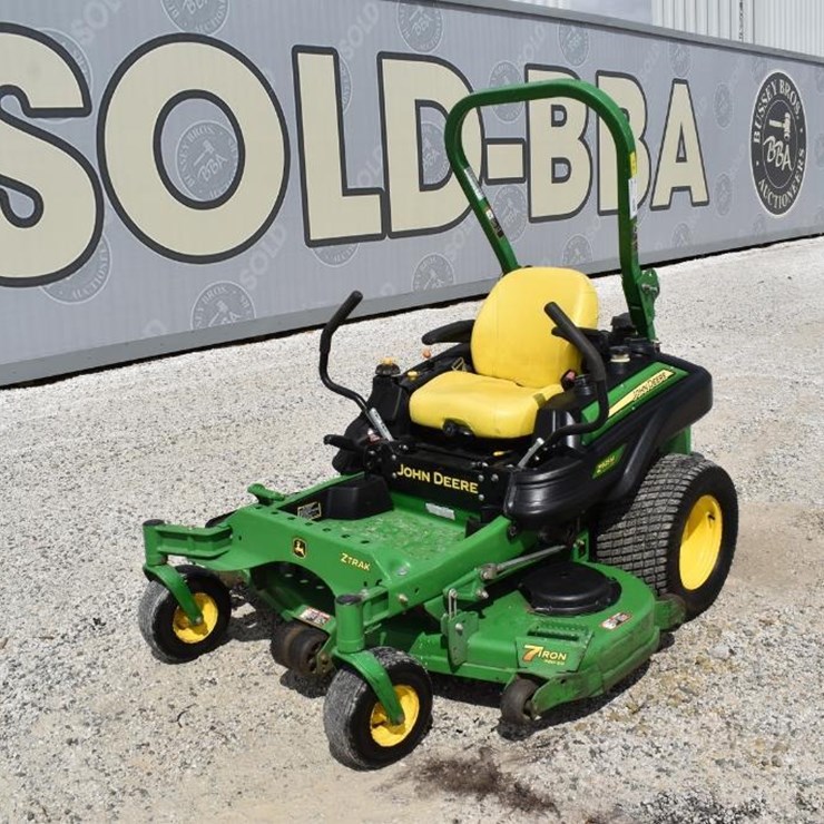 2013 JOHN DEERE Z925M