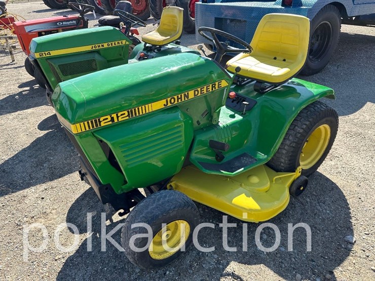 john-deere-212-image-3