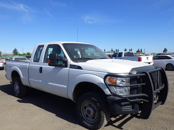 2015-ford-f250-image-2