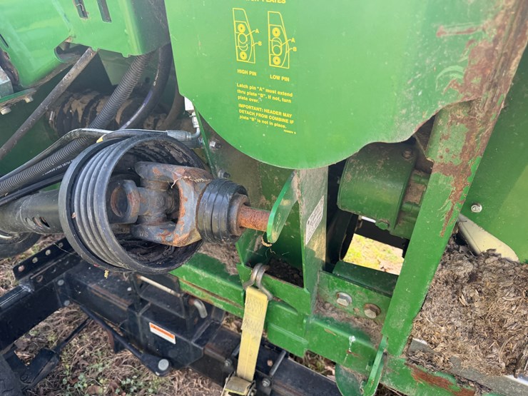 2017-john-deere-630fd-image-45