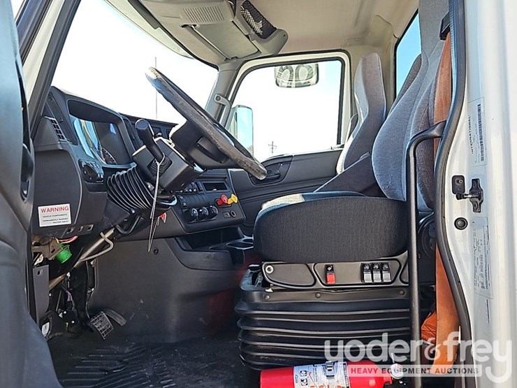 2018-international-lt-image-25