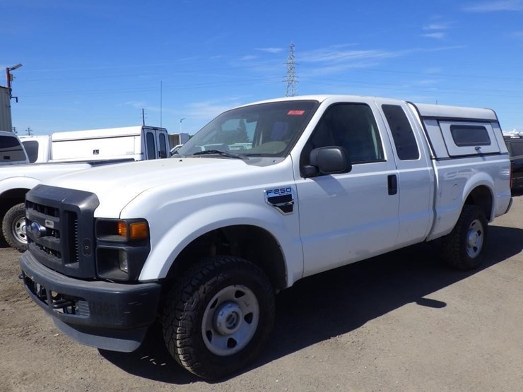 2008-ford-f250-image-1