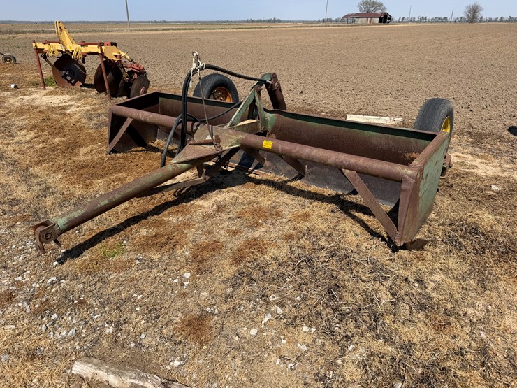 john-deere-10-image-1