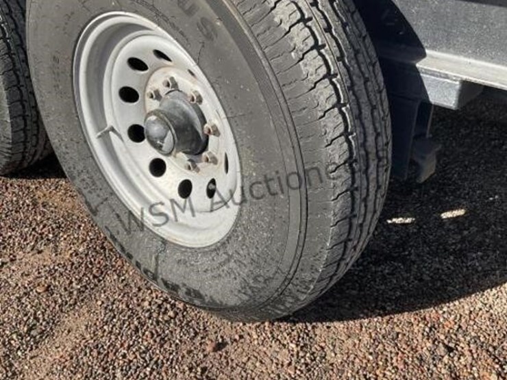 2005-advantage-tt16-10aa-restroom-trailer-image-8