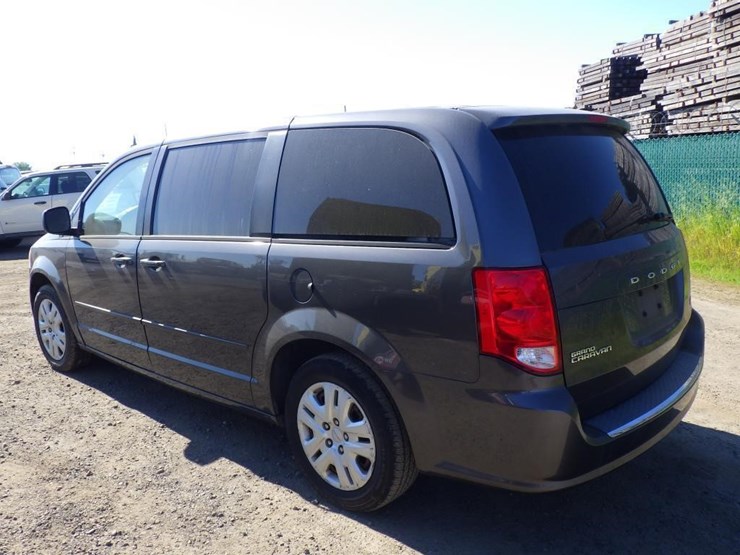 2017-dodge-grand-caravan-image-4