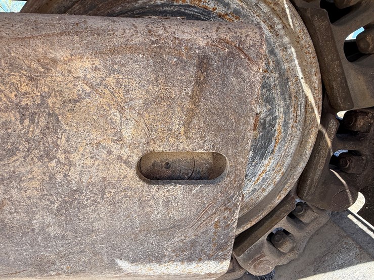 2006-jcb-js220-lc-image-17