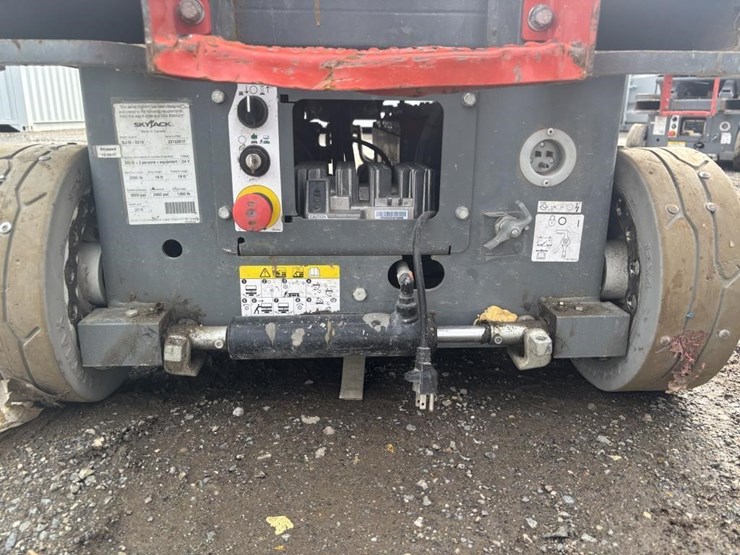 2018-skyjack-sjiii3219-image-11