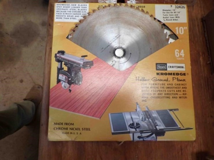 box-of-drill-bits,-saw-blades,-etc.-image-2