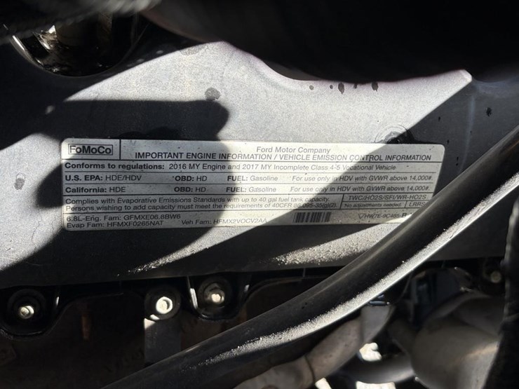 2017-ford-f550-image-9