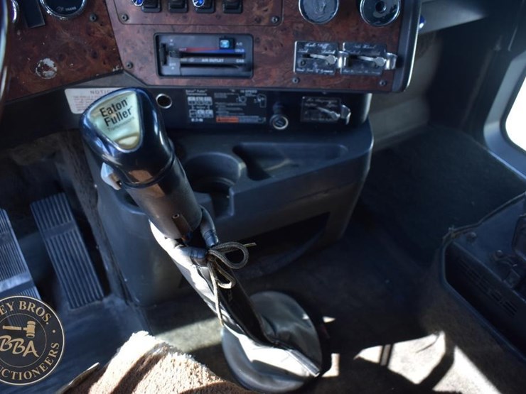 1998-international-9300-image-47