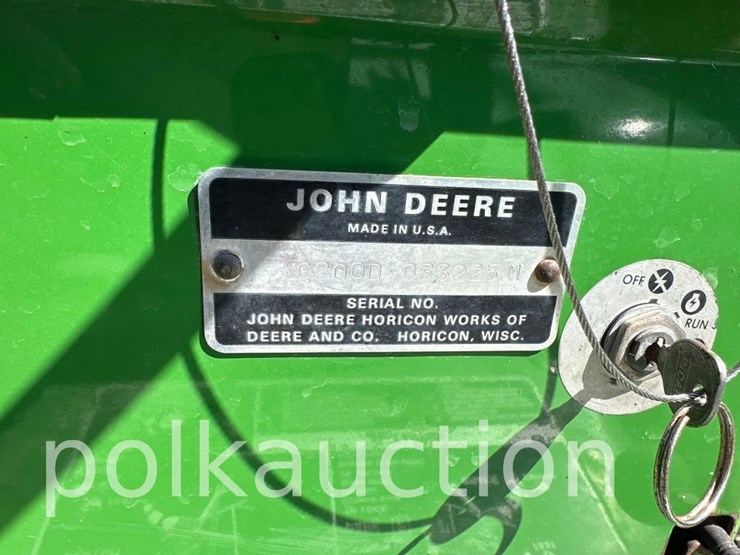 john-deere-200-image-7
