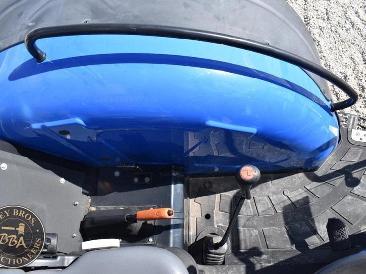 2023-new-holland-workmaster-120-image-38