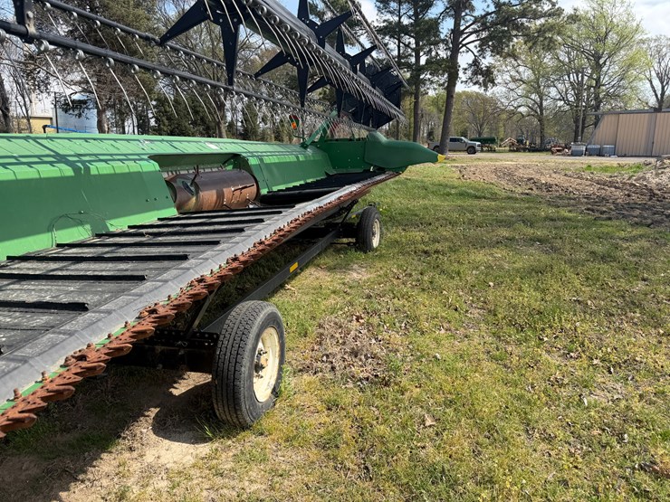 2017-john-deere-630fd-image-13