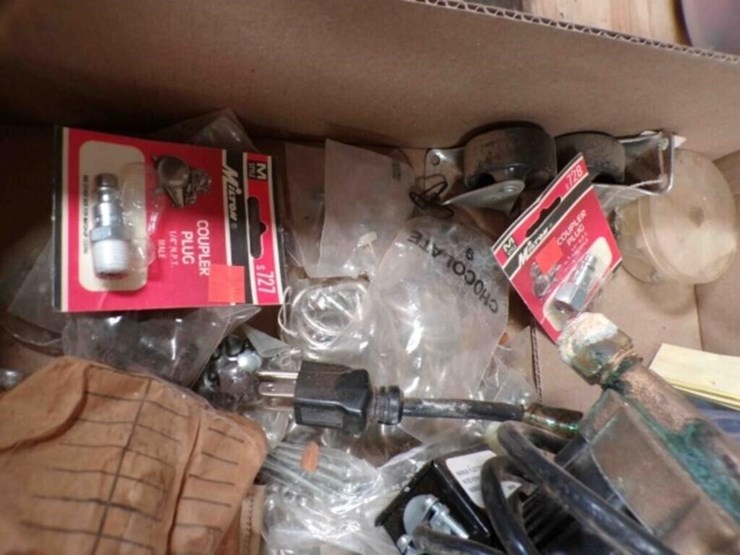 box-of-misc.-hardware-image-3