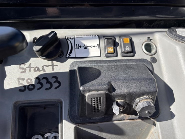 2022-bobcat-e42-image-41