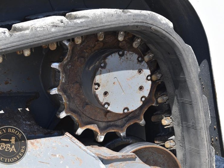 2020-takeuchi-tl8r2-image-28