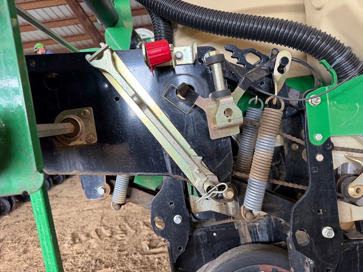 great-plains-yp825a-image-21