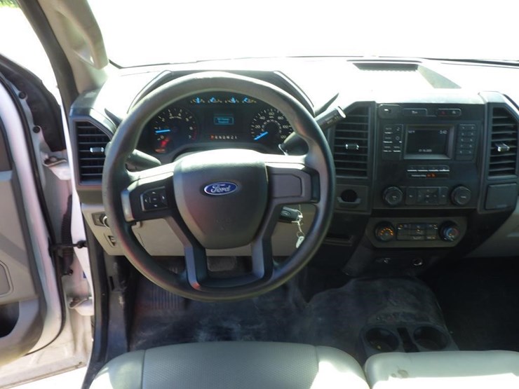 2016-ford-f150-image-7