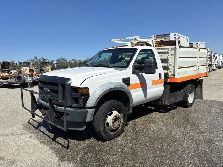 2008-ford-f450-image-1