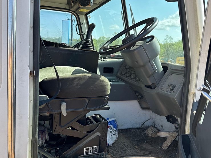 2004-sterling-condor-image-19