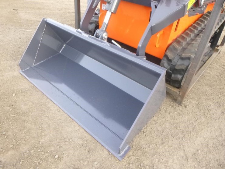 tpm-t460-skid-steer-track-loader-image-7