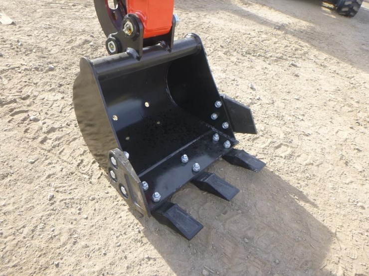 2025-tpm-20khydraulic-excavator-image-9