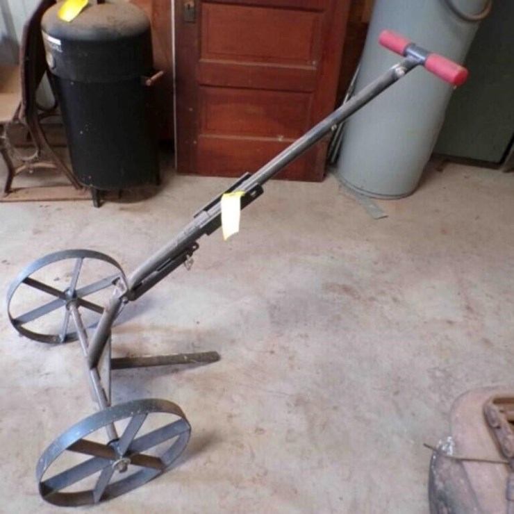 Priefert barbwire decoiler